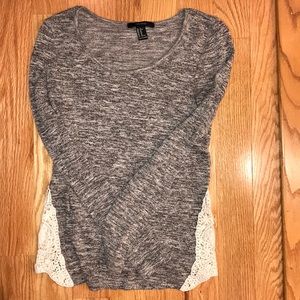 Amazing condition Forever 21 XS thin gray sweater